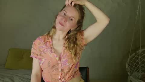 Snapshot of violetplath chatting on June 14, 2026, 12:41 am Violet next stream December 6 online show from June 14, 2026, 12:41 am