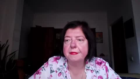 violetpulse online show from November 15, 2025, 12:02 pm