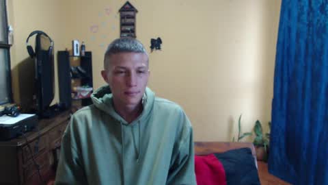 Violet777  online show from October 9, 2025, 10:57 am