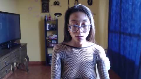 Violet777  online show from November 11, 2025, 9:26 pm