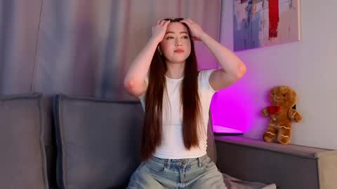 Snapshot of violetsilence chatting on April 11, 2026, 2:54 pm Lisa online show from April 11, 2026, 2:54 pm