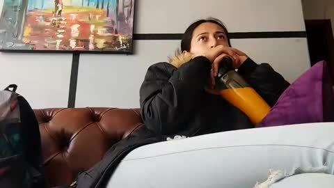 Snapshot of violetskinny chatting on January 22, 2025, 6:20 pm violetskinny online show from January 22, 2025, 6:20 pm