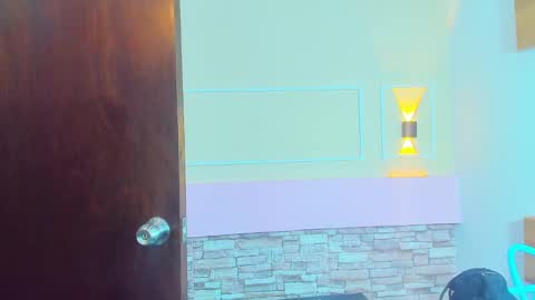 Snapshot of violetsmith7 chatting on December 16, 2024, 2:47 am violetsmith online show from December 16, 2024, 2:47 am