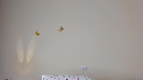 Snapshot of violett_24_ chatting on October 18, 2025, 10:54 pm violett_24_ online show from October 18, 2025, 10:54 pm