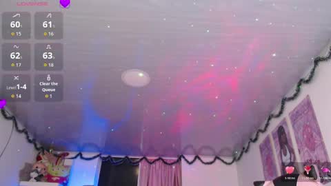 violett_brown9 online show from May 2, 2026, 4:06 am