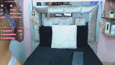 Violeta froz online show from February 16, 2025, 12:41 am