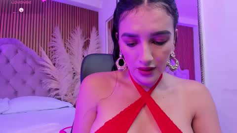 violett_hott_ online show from February 13, 2026, 1:29 pm