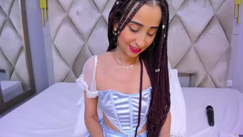 Violett  online show from March 3, 2026, 8:26 pm