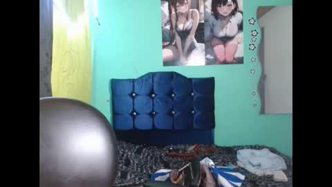 Snapshot of violetta_dreams chatting on May 29, 2026, 9:35 pm violetta_dreams online show from May 29, 2026, 9:35 pm