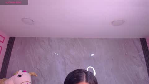 Violetta  online show from November 16, 2025, 3:45 am