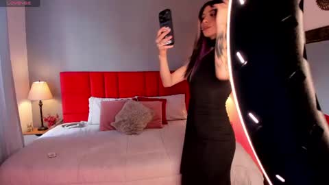 Violetta nur online show from July 17, 2026, 10:03 pm