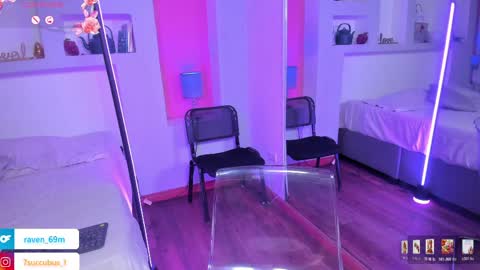 ViolettaBaker online show from May 29, 2026, 7:01 pm