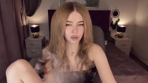 ViolettaOtis online show from January 27, 2025, 12:05 pm