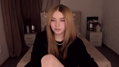 ViolettaOtis online show from January 30, 2025, 8:10 pm