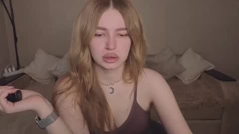 ViolettaOtis online show from May 12, 2026, 3:31 pm