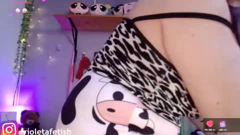 violetafetish online show from September 25, 2025, 11:41 pm