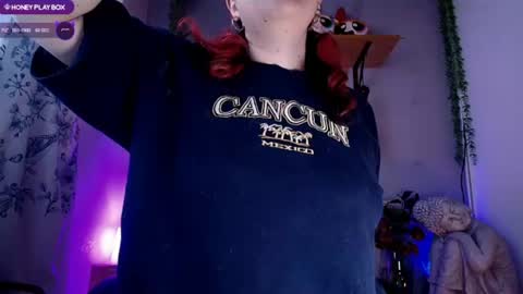 Snapshot of violettasexycam chatting on August 9, 2026, 7:52 pm violetafetish online show from August 9, 2026, 7:52 pm