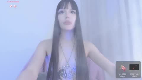 Snapshot of violettbones chatting on October 15, 2025, 5:07 am Violett online show from October 15, 2025, 5:07 am