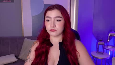Violett Castel online show from February 23, 2026, 7:55 pm