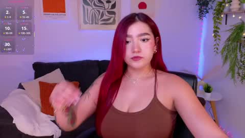 Violett Castel online show from April 22, 2026, 7:59 pm
