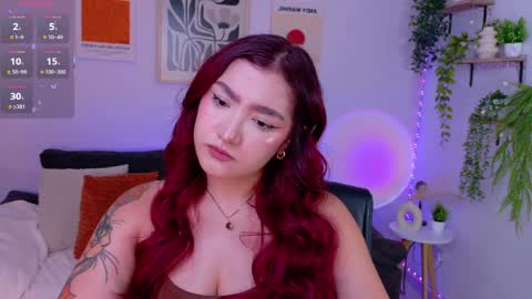 Violett Castel online show from June 7, 2026, 6:11 pm