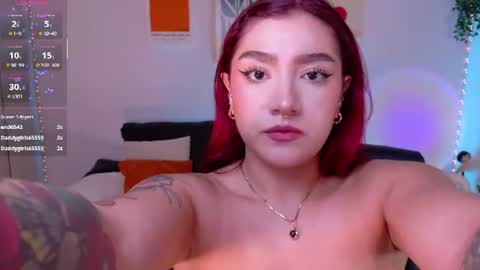 Snapshot of violettcastel chatting on June 24, 2026, 12:09 am Violett Castel online show from June 24, 2026, 12:09 am