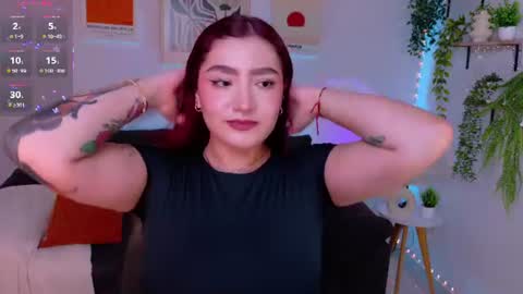 Snapshot of violettcastel chatting on July 1, 2026, 12:23 am Violett Castel online show from July 1, 2026, 12:23 am