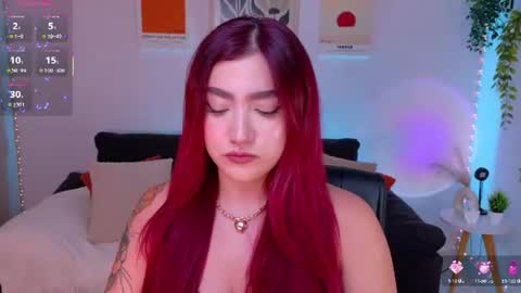 Snapshot of violettcastel chatting on July 5, 2026, 12:28 am Violett Castel online show from July 5, 2026, 12:28 am