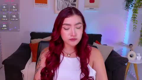 Snapshot of violettcastel chatting on July 16, 2026, 12:05 am Violett Castel online show from July 16, 2026, 12:05 am