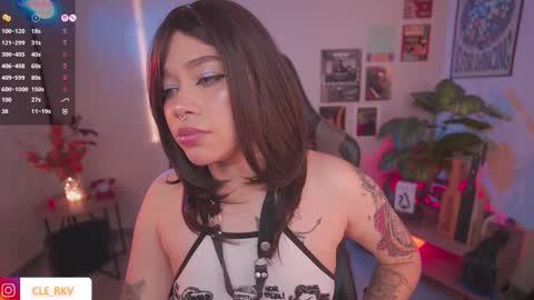 Snapshot of violette_clerk1 chatting on March 28, 2026, 10:31 pm JULIE UWU online show from March 28, 2026, 10:31 pm