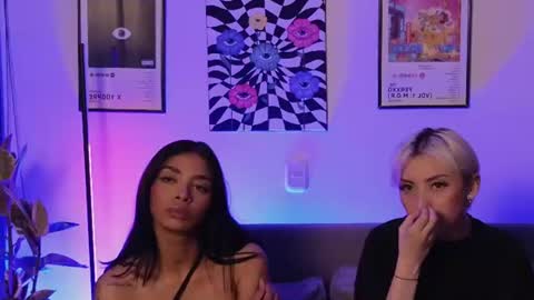Violet online show from July 2, 2026, 4:29 am