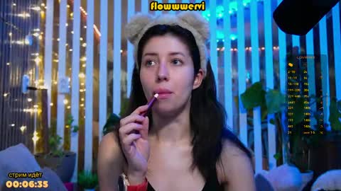 Snapshot of violetttttacb chatting on April 19, 2026, 12:59 pm Violetta online show from April 19, 2026, 12:59 pm