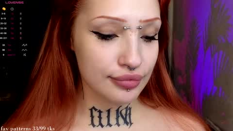 Snapshot of violetvio1ator chatting on January 3, 2025, 8:01 pm Dommy mommy online show from January 3, 2025, 8:01 pm