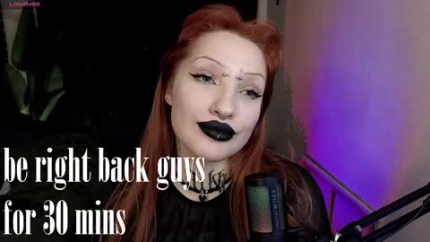 Snapshot of violetvio1ator chatting on February 9, 2025, 11:25 am Dommy mommy online show from February 9, 2025, 11:25 am