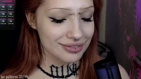 Snapshot of violetvio1ator chatting on February 10, 2025, 12:39 pm Dommy mommy online show from February 10, 2025, 12:39 pm