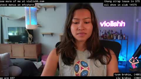 follow me on twitter violishh and ig violishh  online show from June 23, 2026, 5:44 pm