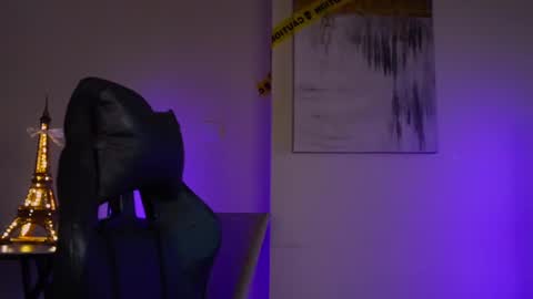 Violla online show from March 4, 2025, 3:11 am