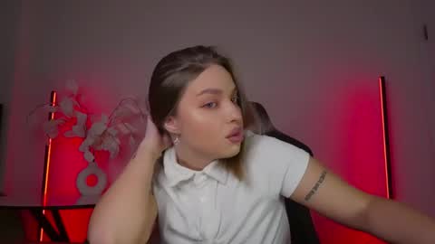 Violla online show from January 9, 2026, 9:23 am