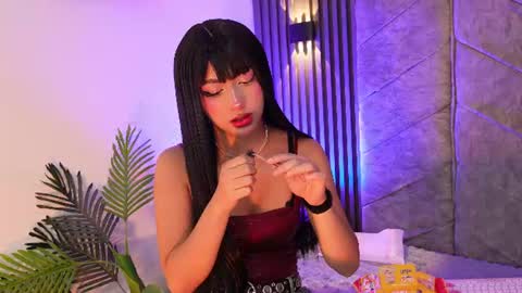viollettebylyly online show from June 13, 2026, 1:31 pm
