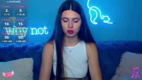 viollinalv online show from July 19, 2026, 4:49 am