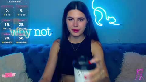 viollinalv online show from July 26, 2026, 4:42 am