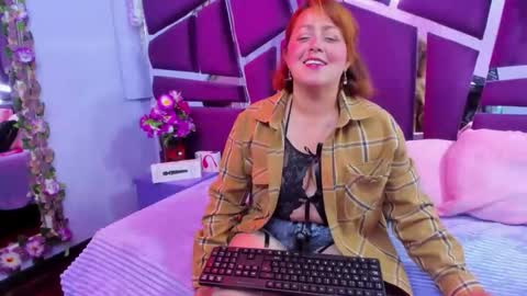 Violeta thomson online show from March 4, 2026, 3:01 am