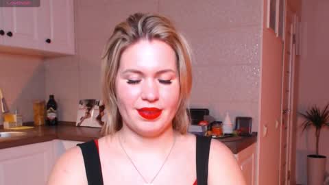 Snapshot of vip_juicy chatting on February 11, 2025, 2:35 pm VelvettTime online show from February 11, 2025, 2:35 pm