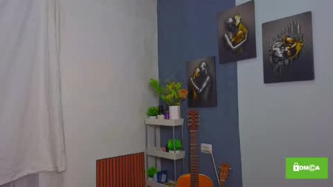 Snapshot of viper_rr chatting on October 19, 2025, 4:07 pm viper_rr online show from October 19, 2025, 4:07 pm