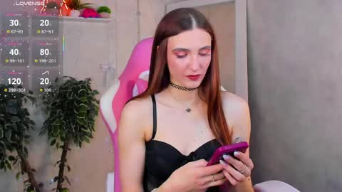 Snapshot of virdjinia_green chatting on May 13, 2026, 9:39 am Virdjinia online show from May 13, 2026, 9:39 am