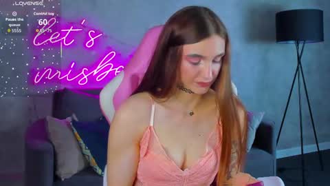 Snapshot of virdjinia_green chatting on July 8, 2026, 9:25 am Virdjinia online show from July 8, 2026, 9:25 am