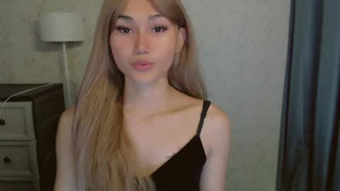 Pearl online show from July 2, 2026, 1:27 am