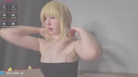 Snapshot of virgiin_lily chatting on December 18, 2025, 11:27 am Lily online show from December 18, 2025, 11:27 am