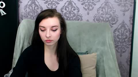 Snapshot of virgiluna chatting on May 12, 2026, 7:33 pm VirginLuna online show from May 12, 2026, 7:33 pm