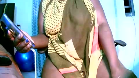 Snapshot of virtual_wifey chatting on March 2, 2025, 9:43 pm Your Virtual Wife online show from March 2, 2025, 9:43 pm